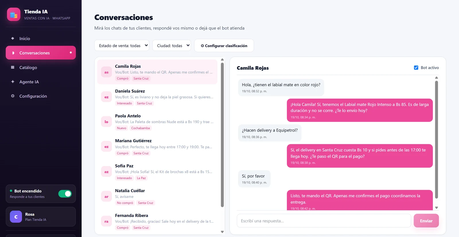 Conversación de WhatsApp atendida por el asistente de Tienda IA